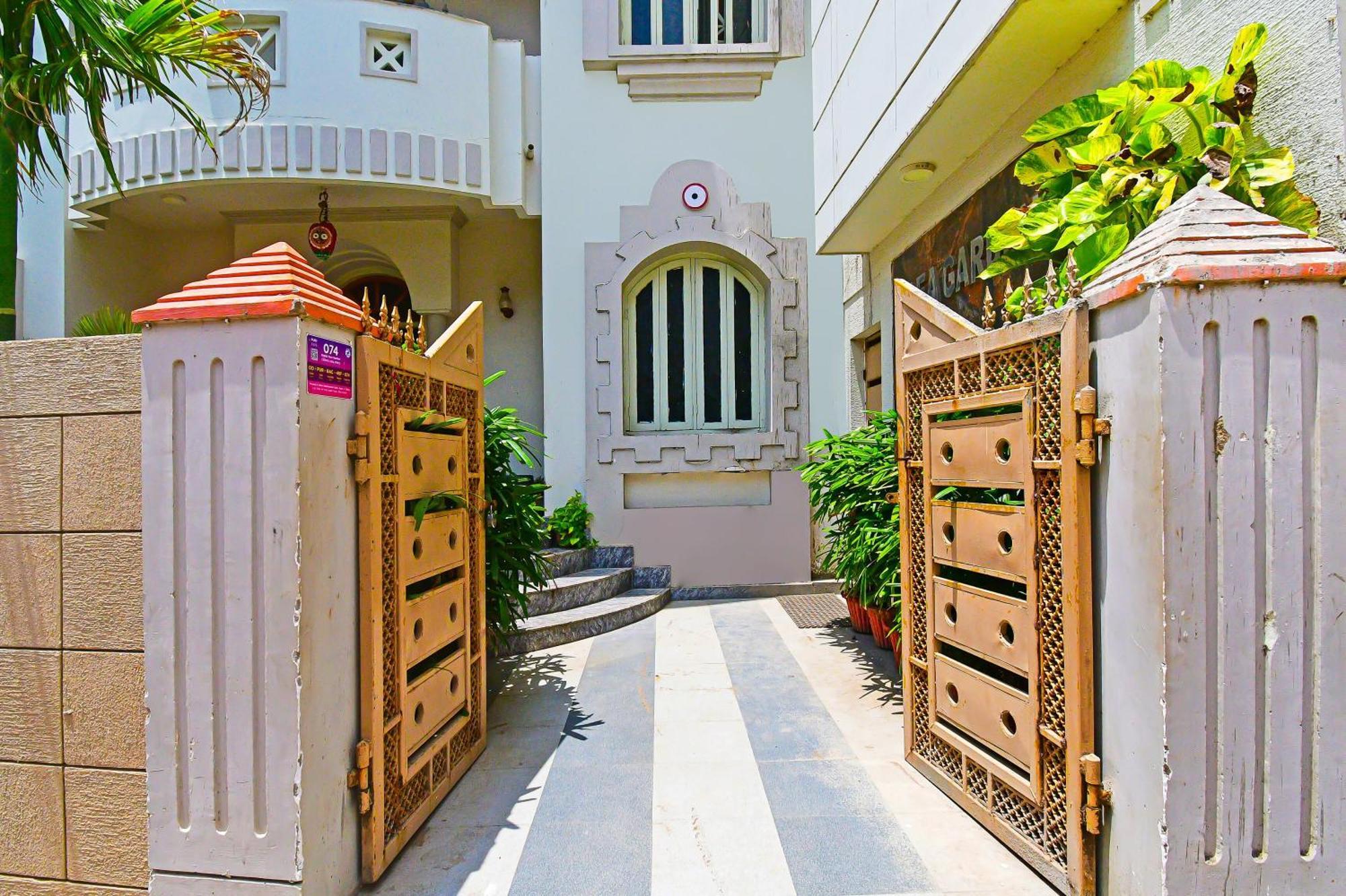Oyo Flagship Hotel Sea Garden Puri Ngoại thất bức ảnh