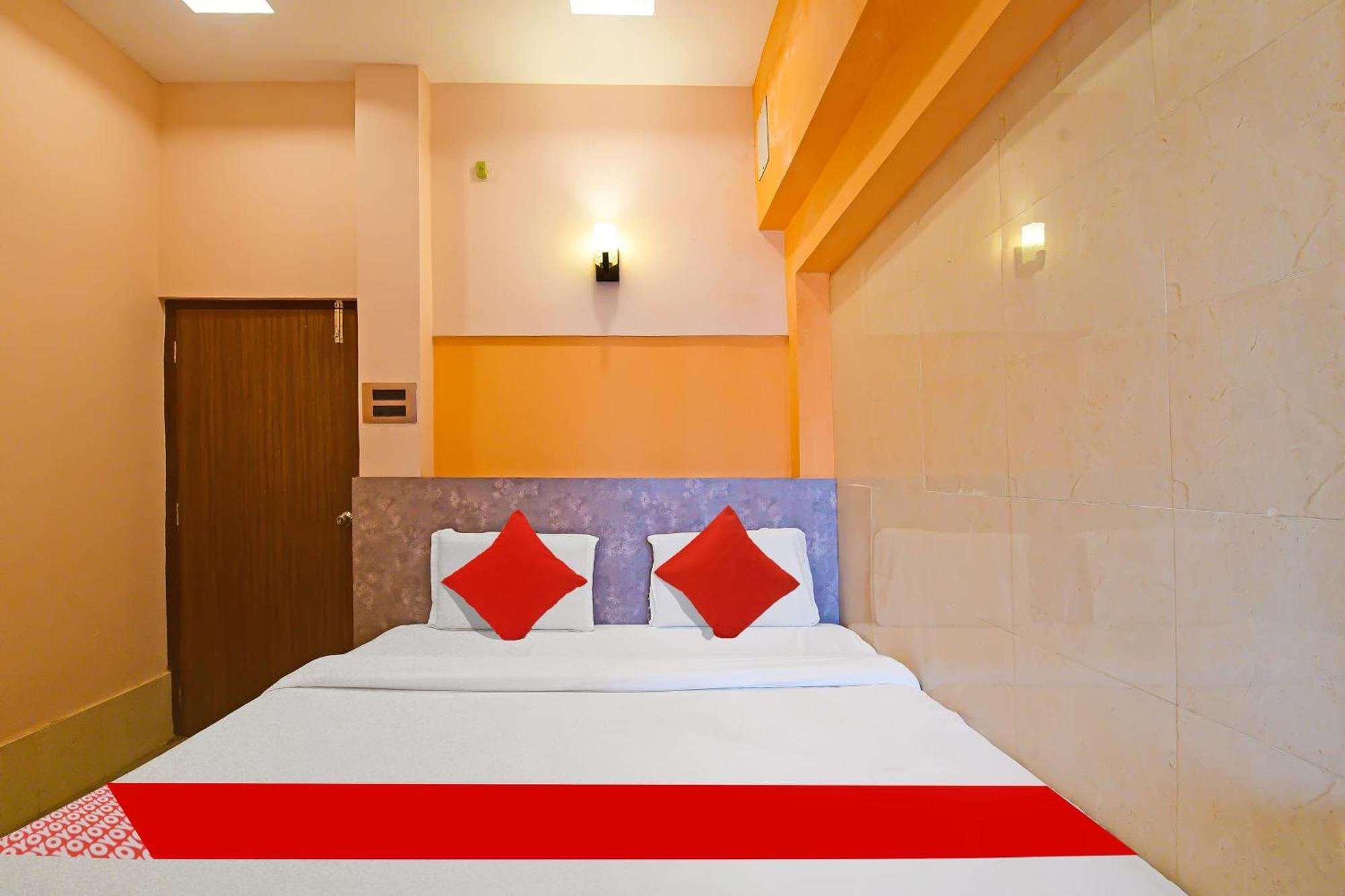 Oyo Flagship Hotel Sea Garden Puri Ngoại thất bức ảnh