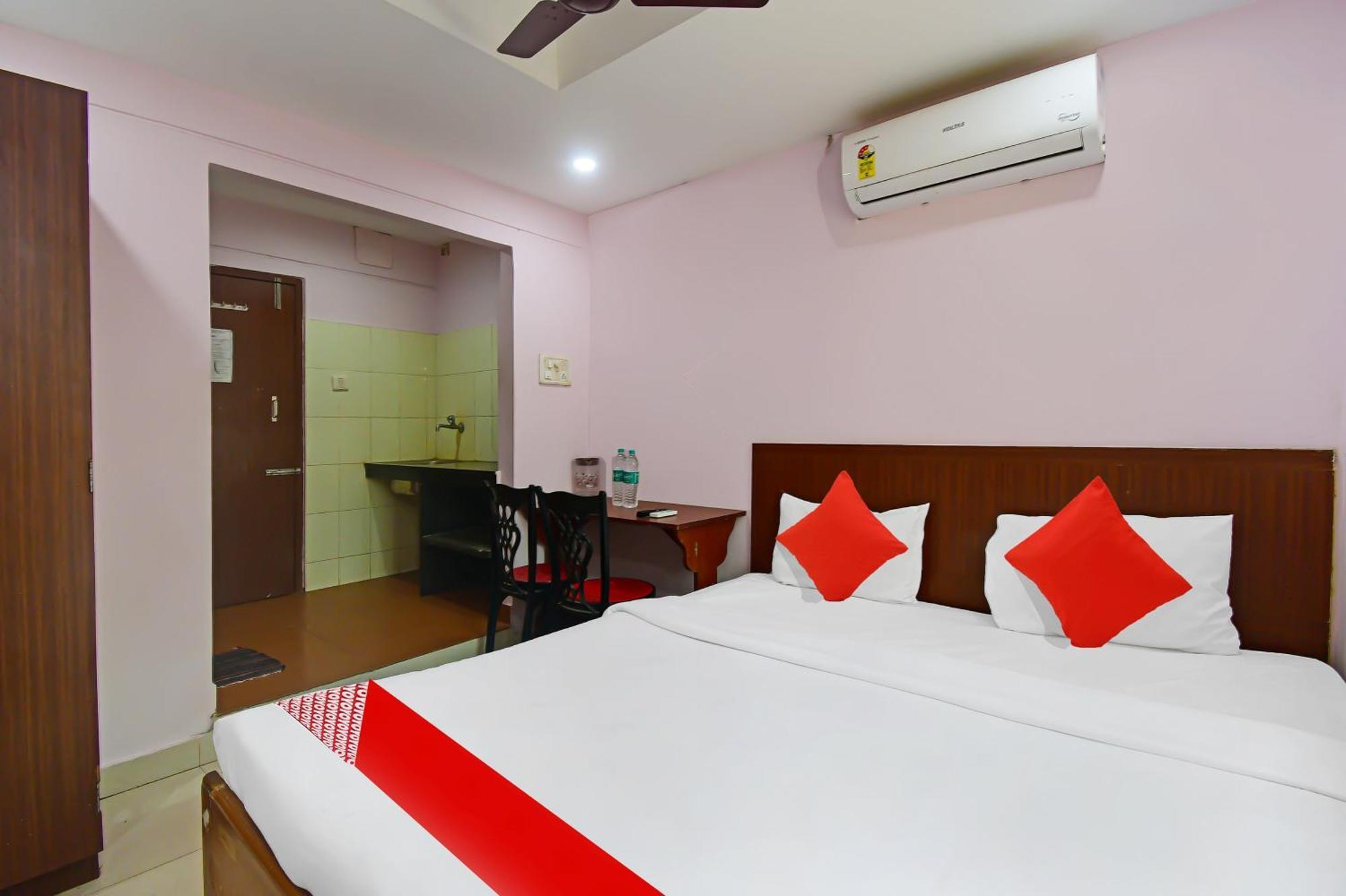 Oyo Flagship Hotel Sea Garden Puri Ngoại thất bức ảnh