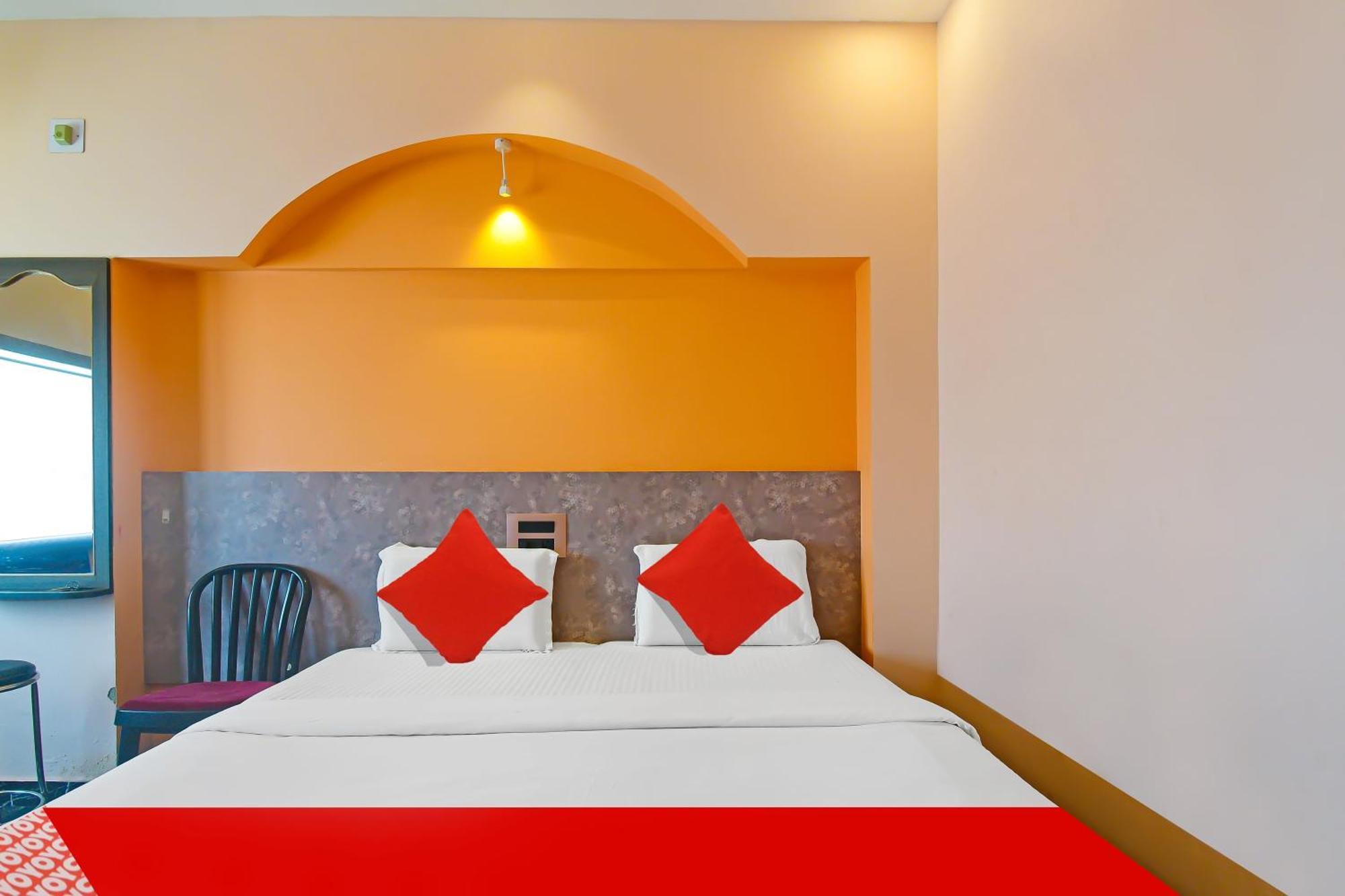 Oyo Flagship Hotel Sea Garden Puri Ngoại thất bức ảnh