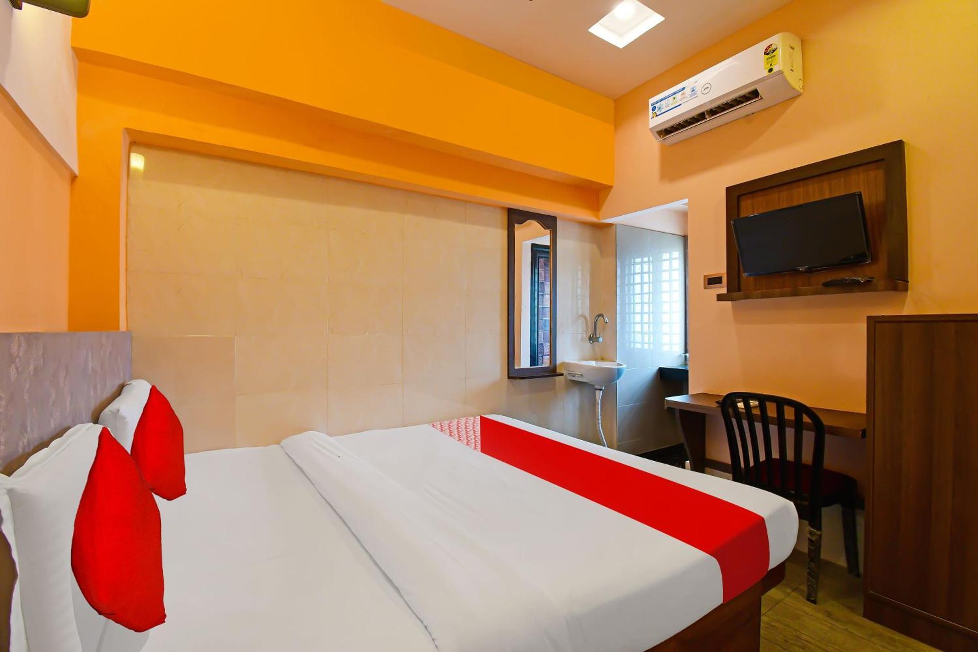 Oyo Flagship Hotel Sea Garden Puri Ngoại thất bức ảnh