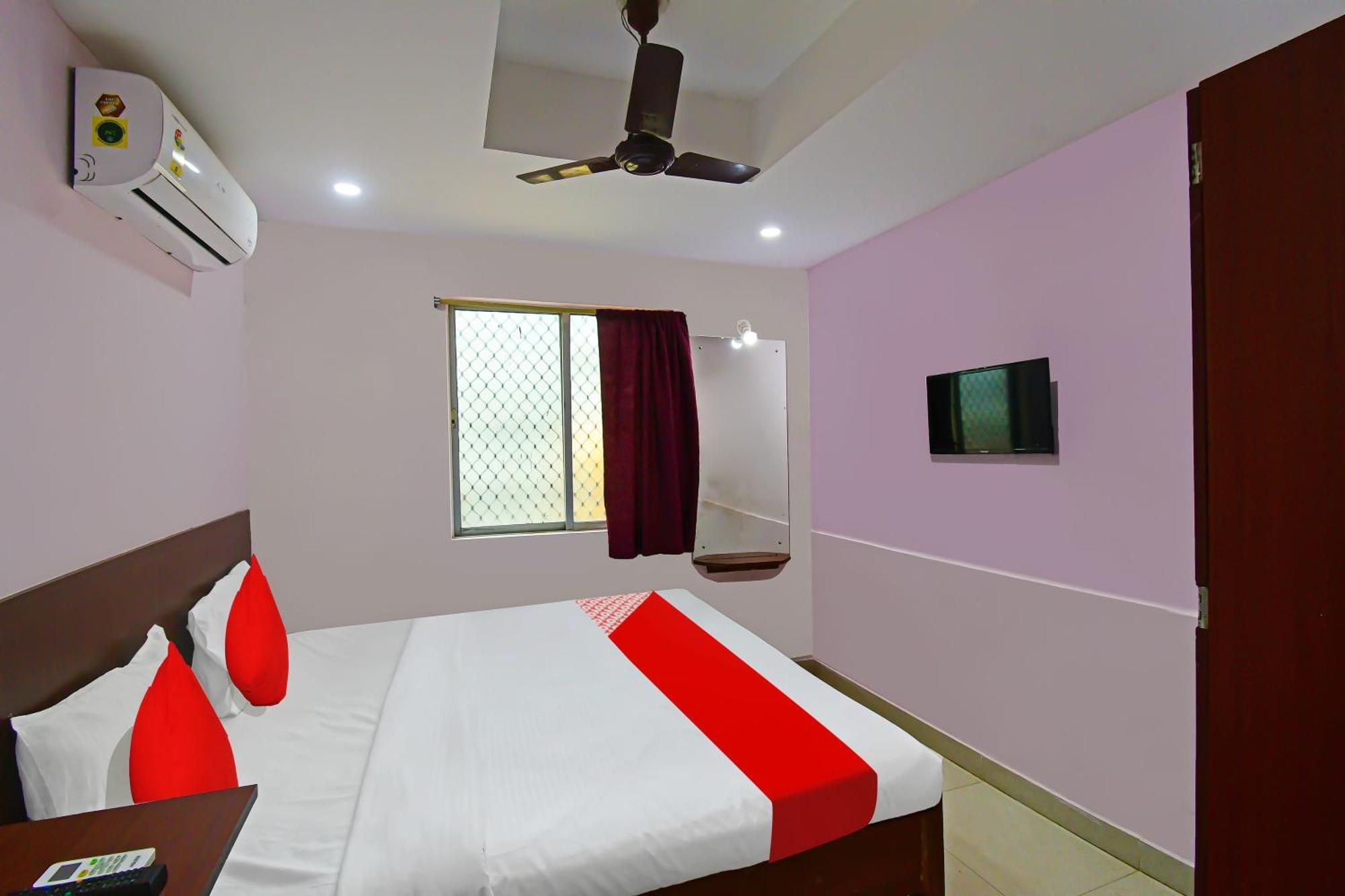 Oyo Flagship Hotel Sea Garden Puri Ngoại thất bức ảnh