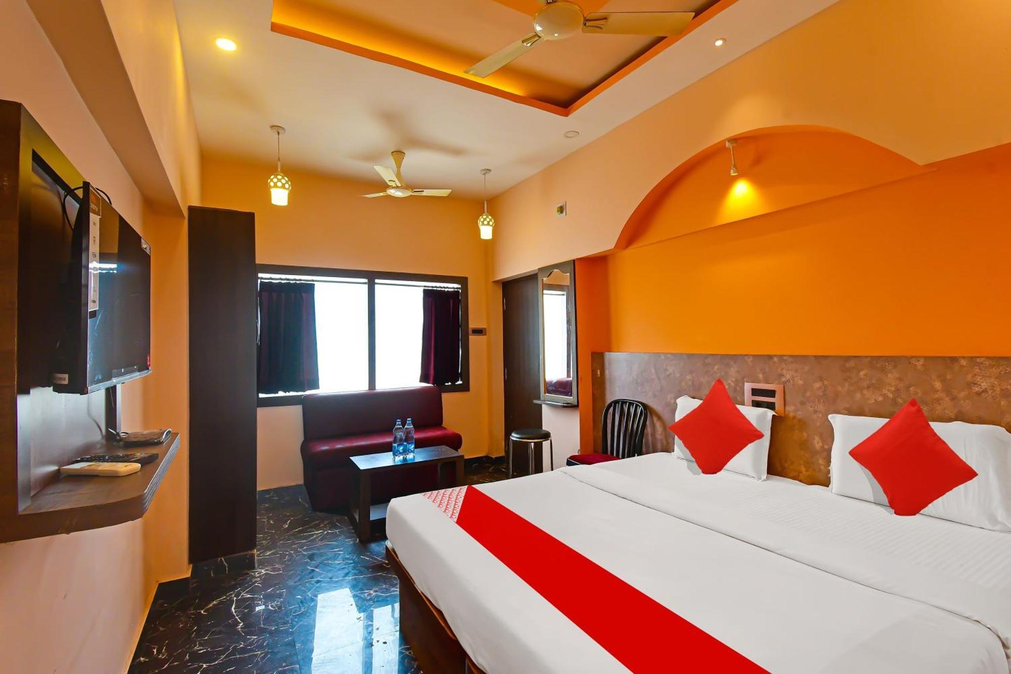 Oyo Flagship Hotel Sea Garden Puri Ngoại thất bức ảnh
